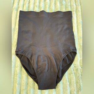 LADIES SHAPEWEAR BLACK, size L